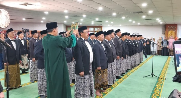 Kementerian Haji (Kemenhaj) melantik lebih dari 400 pejabat baru untuk memperkuat struktur organisasi hingga tingkat kecamatan.