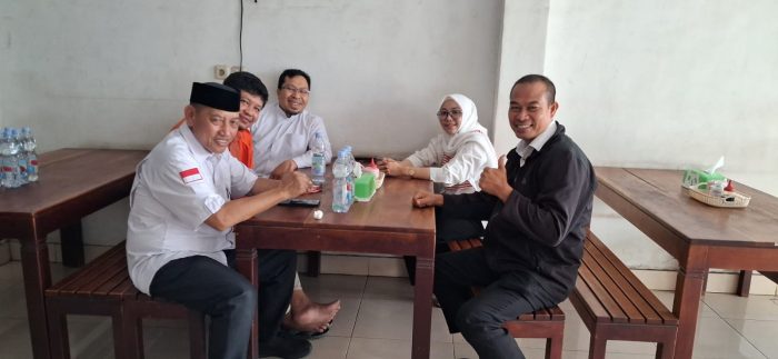 Ketua DPW PKS Sulsel Anwar Faruq melakukan kunjungan kerja ke DPD PKS Bulukumba untuk memantau kinerja Fraksi PKS dan persiapan Rakerda 2025.