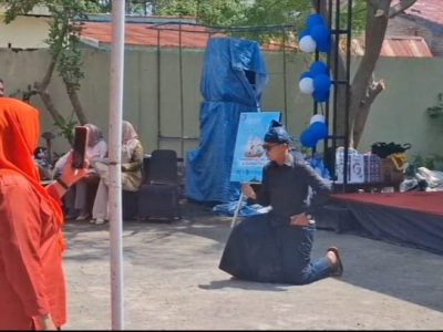 Desa Tamalanrea mewakili Kecamatan Bontotiro pada Festival Literasi Bulukumba 2025 dengan menampilkan tarian adat Angngaru dan pertunjukan Ganrang, serta memamerkan koleksi buku dan UMKM unggulan desa.