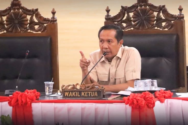 Syahruni Haris, Wakil Ketua DPRD Bulukumba.