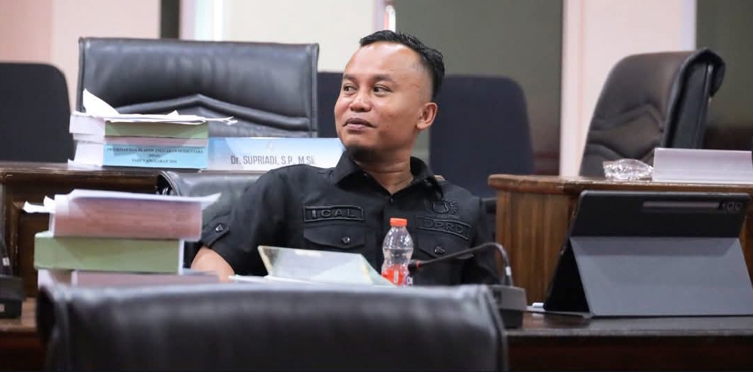 Sekretaris Komisi III DPRD Bulukumba, Rizal Sarib angkat bicara terkait keluhan warga akibat kemacetan yang kerap terjadi di Jalan Dato Tiro.