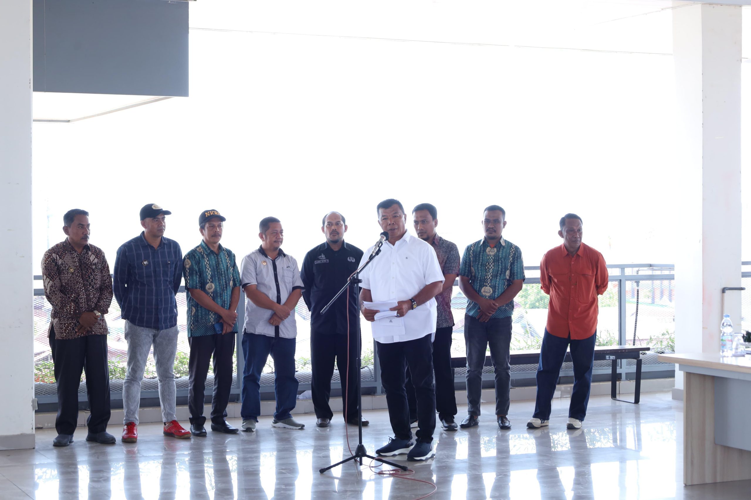 Bupati Bulukumba Andi Utta siapkan reward ke Bali bagi kepala desa yang sukses merealisasikan PBB 100 persen.