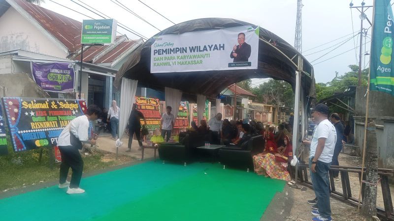 Peresmian agen Pegadaian pertama di Desa Batang, Bontotiro, Bulukumba, resmi dioperasikan Risnawati Jahamang.