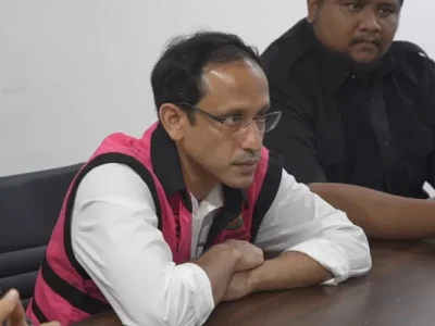 Nadiem Makarim, Tersangka kasus korupsi pengadaan chromebook hingga google kuasai ekosistem pendidikan Indonesia.