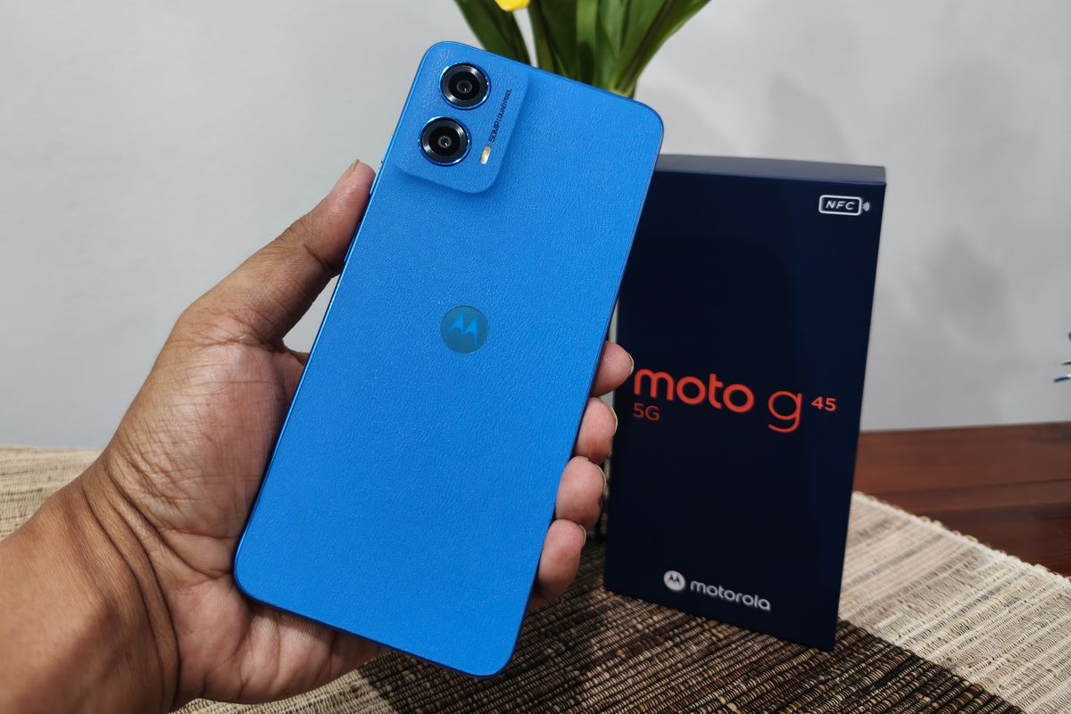 Motorola Moto G45 5G smartphone rakitan lokal Indonesia dengan desain eco-leather