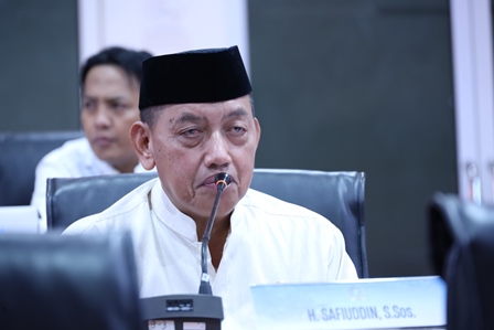 Ketua Fraksi PKS DPRD Bulukumba, H. Safiuddin, S.Sos, menyampaikan pandangan terkait Hari Jadi Kabupaten Bulukumba ke-66 dan pembangunan berkarakter berkelanjutan.