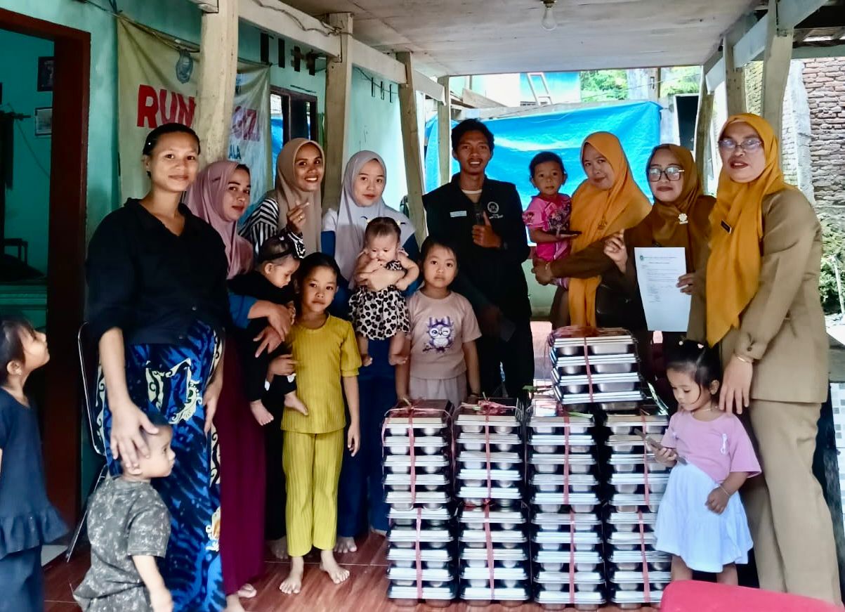 Distribusi Makanan Bergizi Gratis Bulukumba untuk kelompok 3B di desa