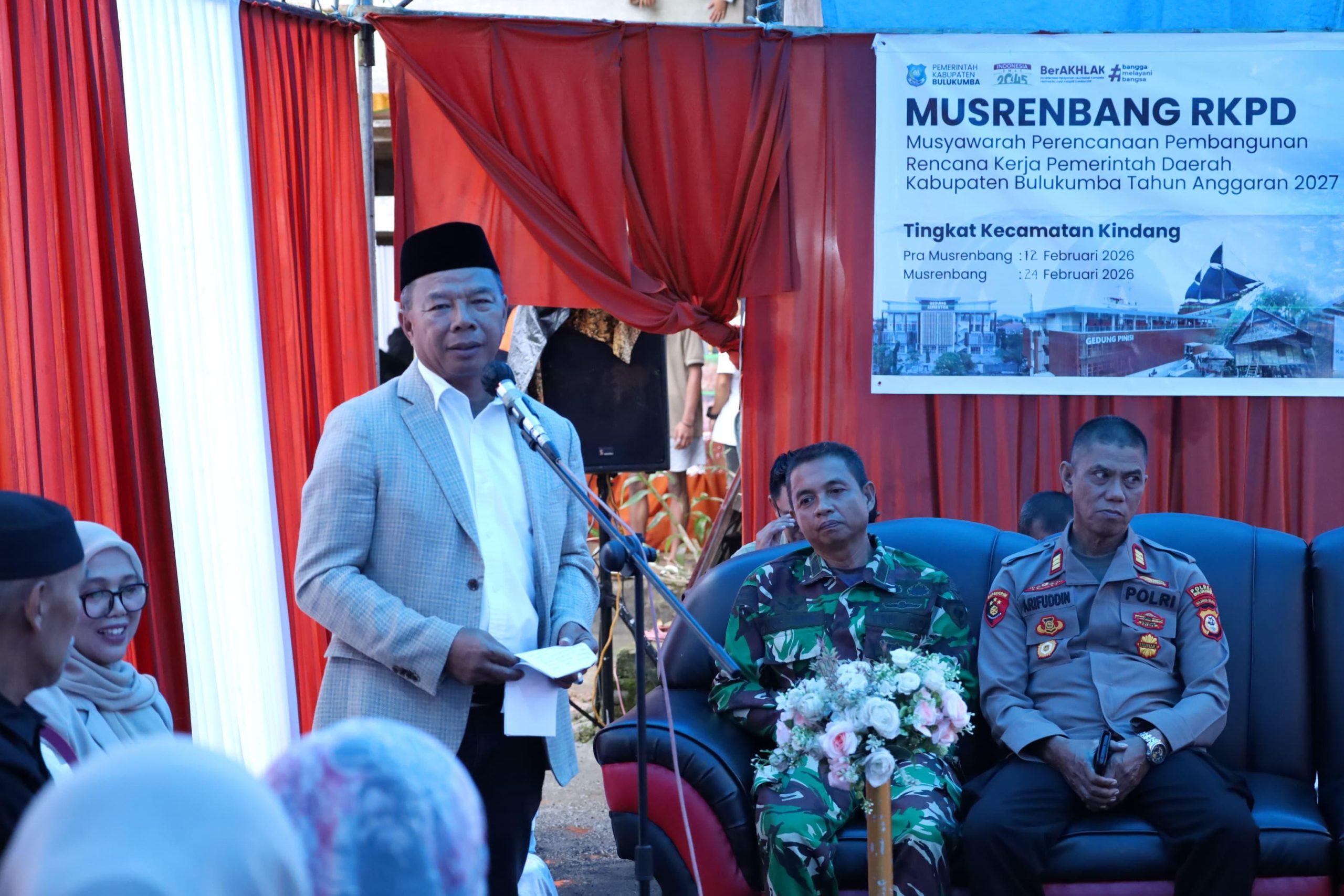 Bupati Bulukumba Andi Muchtar Ali Yusuf menyampaikan arahan pada Musrenbang Kecamatan Kindang 2026