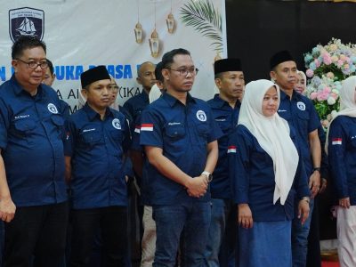 Pengukuhan pengurus IKA SMP Negeri 1 Bulukumba periode 2026–2030 di RM Bersama Bulukumba