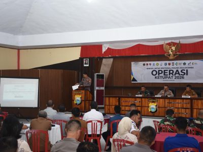 Rapat koordinasi lintas sektoral Operasi Ketupat 2026 di Aula Parama Satwika Polres Bulukumba untuk pengamanan Idul Fitri dan arus mudik.