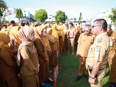 Apel gabungan ASN Pemerintah Kabupaten Bulukumba pasca Hari Raya Idul Fitri dipimpin Bupati Andi Utta