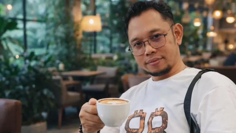 Syahwan Ma’arif atau Om Syahwan, penggerak dapur MBG Bulukumba dan tokoh sosial di Kabupaten Bulukumba.