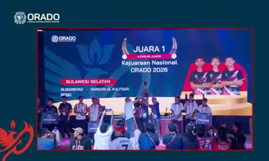 Kontingen atlet junior ORADO Sulawesi Selatan merayakan kemenangan setelah sukses meraih juara 1 pada Kejuaraan Nasional (Kejurnas) Domino ORADO 2026 di Bogor, Jawa Barat, Minggu (26/4/2026).