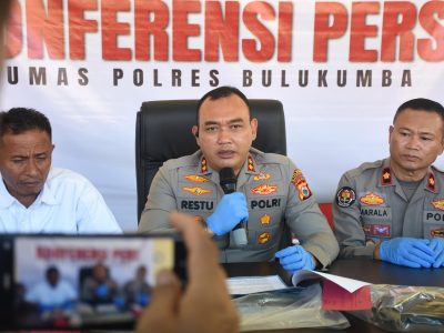 Konferensi pers pengungkapan kasus pembunuhan sadis di Polres Bulukumba