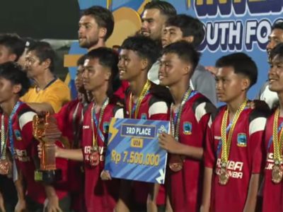 Tim Bulukumba United U-16 meraih juara tiga Turnamen Bali 7s 2026 di Training Center Bali United Gianyar