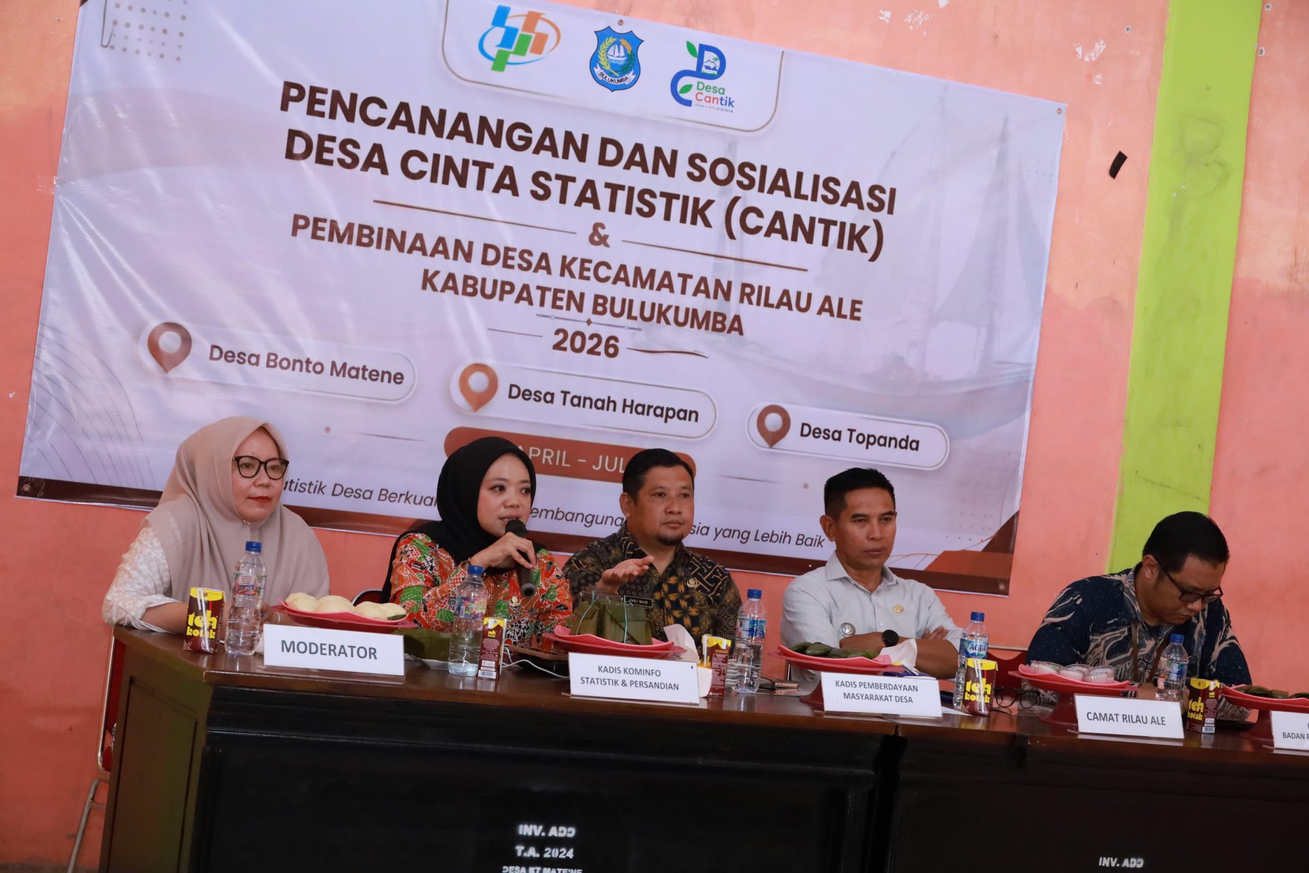 Peluncuran program Desa Cinta Statistik oleh BPS bersama Pemerintah Kabupaten Bulukumba di Desa Bonto Matene Kecamatan Rilau Ale dihadiri kepala desa dan pejabat terkait.