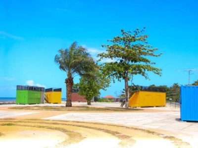 Sebanyak 32 lapak usaha di Pantai Merpati Bulukumba akan dievaluasi untuk optimalisasi pemanfaatan aset dan peningkatan ekonomi lokal.