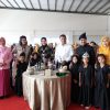 Suasana meriah Gebyar PAUD Bulukumba 2026 di Lantai 4 Gedung Ammatoa, saat ratusan anak dari 10 kecamatan unjuk bakat dalam ajang kreativitas dan pembentukan karakter sejak dini.