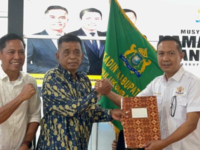 Syahruni Haris resmi terpilih secara aklamasi sebagai Ketua Kadin Bulukumba periode 2026-2031 dalam Muskab Kadin yang digelar di Ballroom Kahayya Gedung Pinisi Bulukumba, Sabtu 9 Mei 2026.