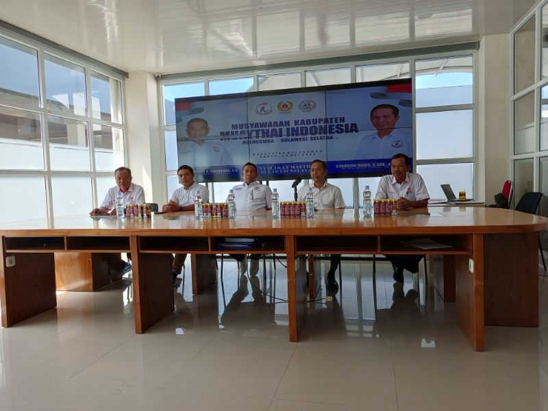 Andi Usdar SE terpilih secara aklamasi sebagai Ketua Pengkab Muaythai Indonesia Bulukumba periode 2026-2030 dalam Muskab I di Gedung Phinisi Bulukumba.